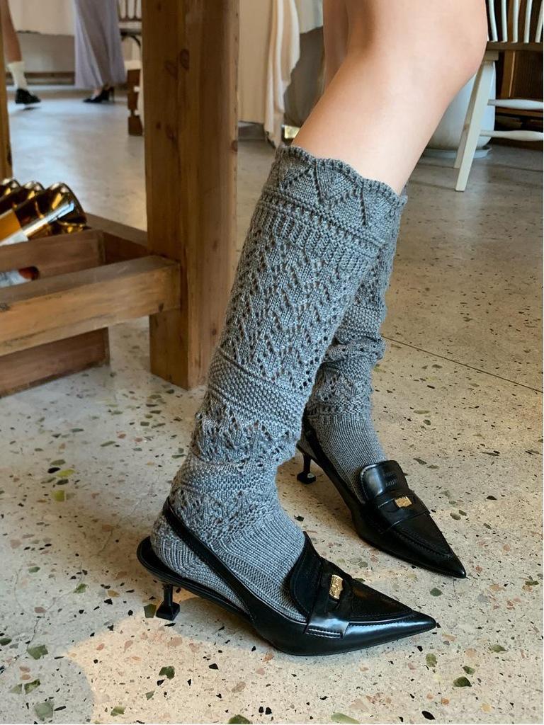 Wei Xue Autumn/Winter Hollowed Wool Slouch Calf Socks: Runway Style Knitted Lace, Warm & Slimming.