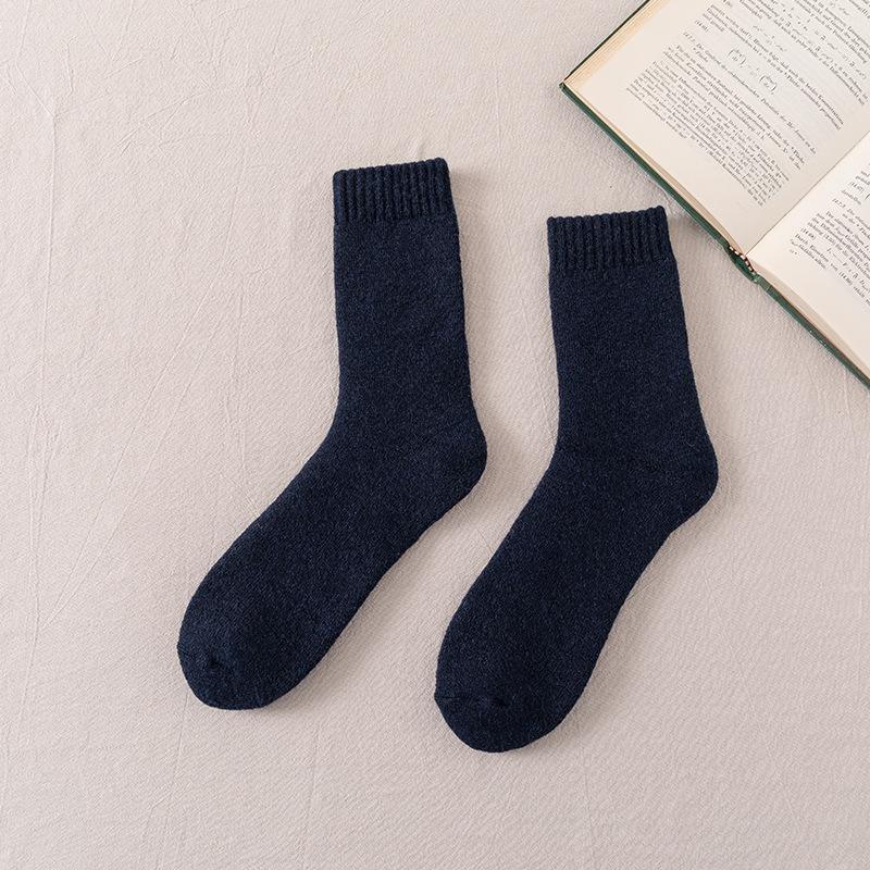 Men's Mid-Calf Wool Socks - Thickened, Warm Terry for Autumn/Winter - Solid Colors