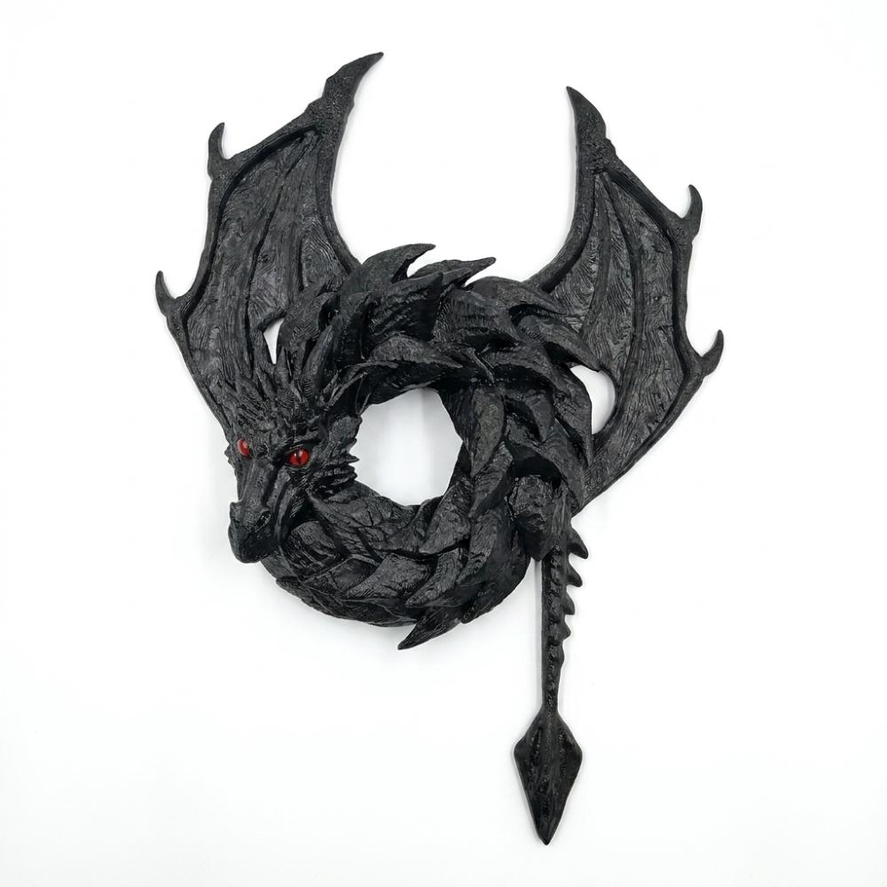 Gothic Fantasy Dragon Wreath Ornament Dark Style Dark Flying Dragon Sculpture Bedroom