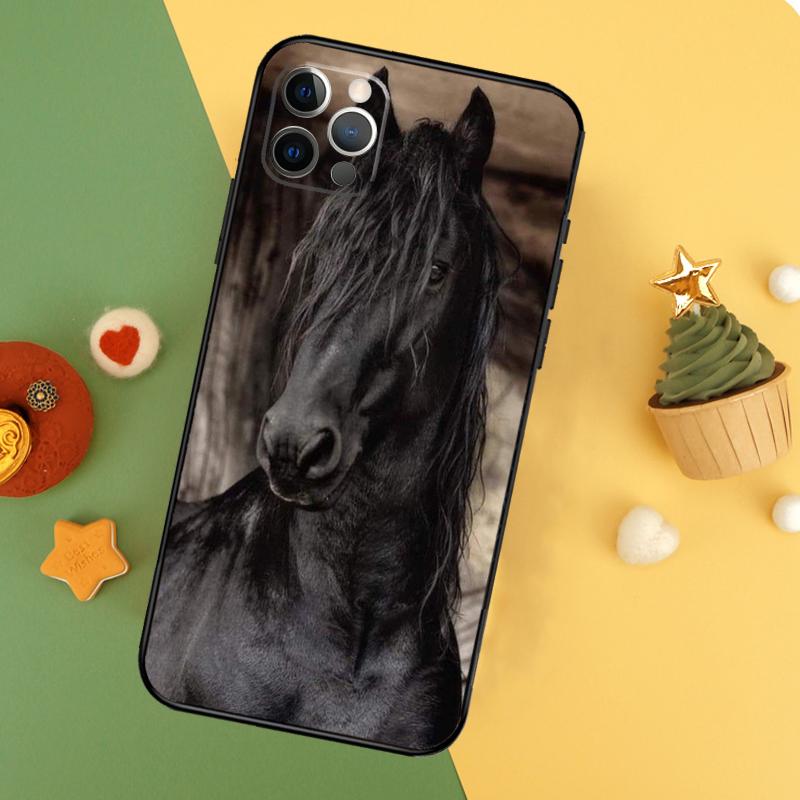 Beautiful Black Horse Phone Case For iPhone 17 16 14 13 12 11 15 Pro Max 12 13 Mini 16E 17 Air Shockproof Cover