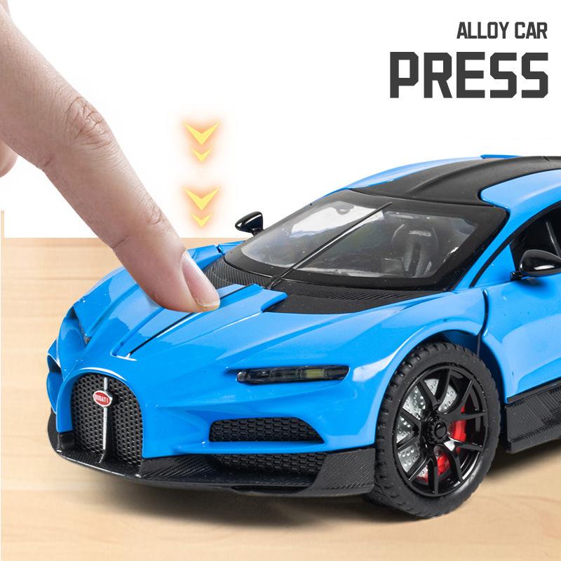 1/24 Bugatti Tourbillon with Spray Supercar Alloy Model Car Toy Diecasts Metal Casting Sound and Light Car Toys for Children Vehicle
