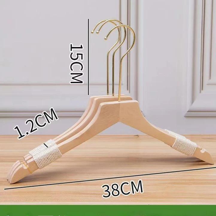 Wholesale Shops Customized Seamless Wooden Skirt Clips for Women's Adult Anti Slip Hangers Pants Dress Coat Suits Support Rack