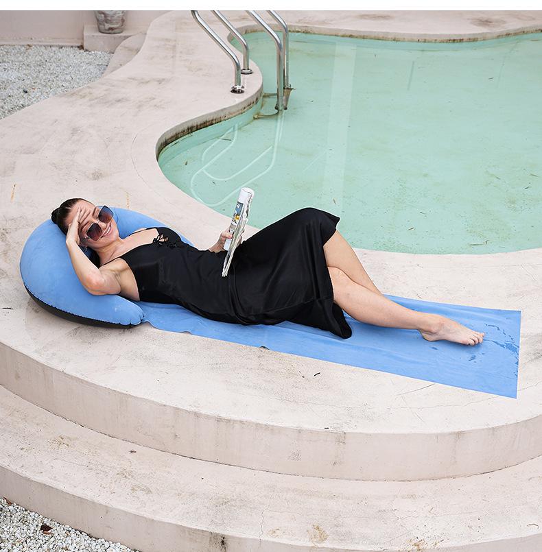 Portable Inflatable PVC Flocking Beach Mat with Pillow for Sunbathing & Pool