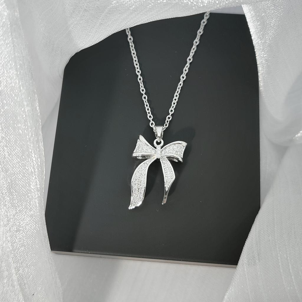 Titanium Steel Zircon Necklace Women'S Senior Personality Versatile Temperament Micro-Inlaid Pendant Jewelry