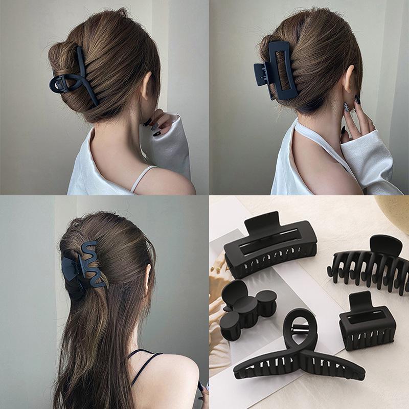 

Black High Ponytail Hair Claw Clip - Small Updo Fixator for Women
