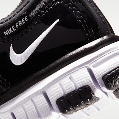 Nike Dynamo Free PS 'Black White'