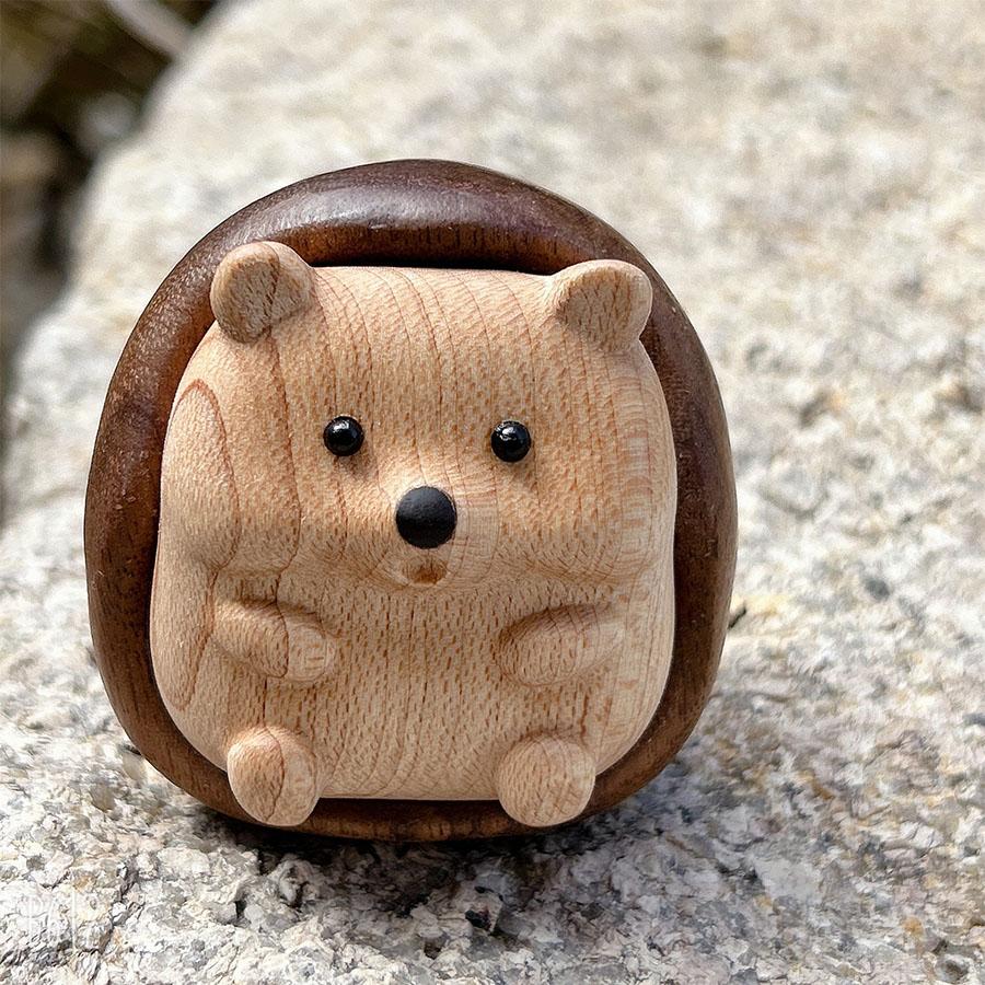 Little Hedgehog Healing Series Dopamine Ornament Solid Wood Splicing Creative Playful Handle