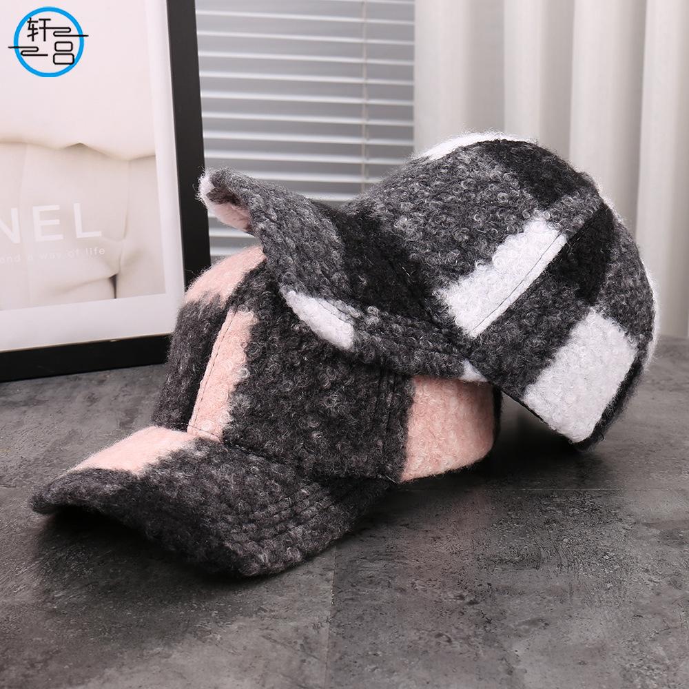 Early autumn new fashion color matching simple and versatile decorative baseball cap warm and comfortable windproof face small visor