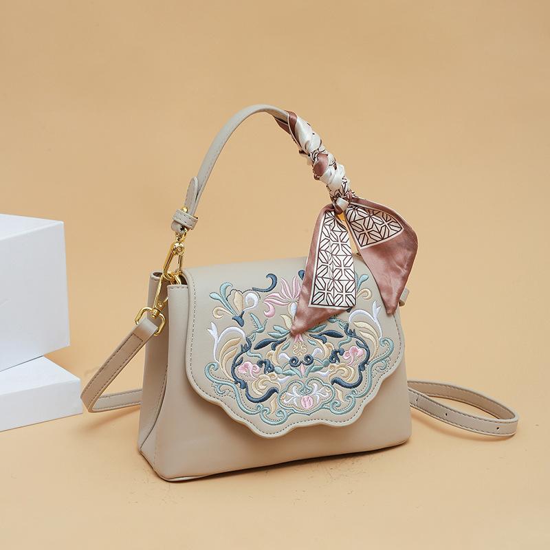 Fashion Embroidery Shoulder Bag Women Designer High Quality Leather Handbag Purse Ladies Small Crossbody Messenger Bag Female