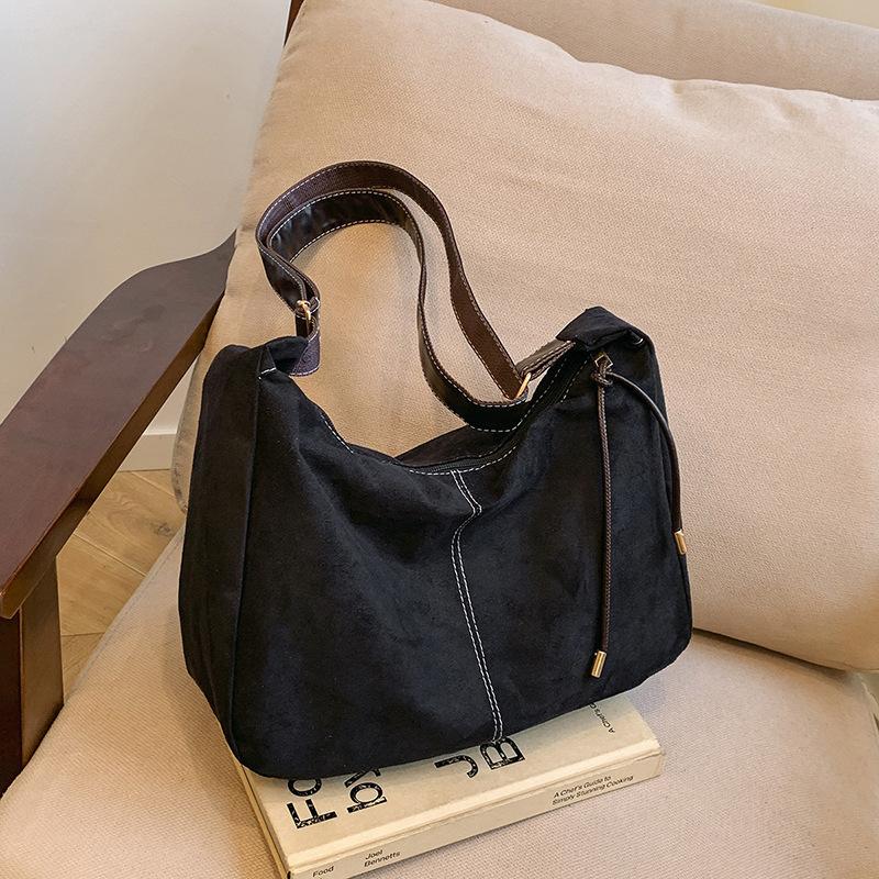 Die diesjährige beliebte Wildleder-Oberfläche Freizeittasche Damen 2025 Herbst neue Schultertasche mit großem Fassungsvermögen Achseltasche Umhängetasche