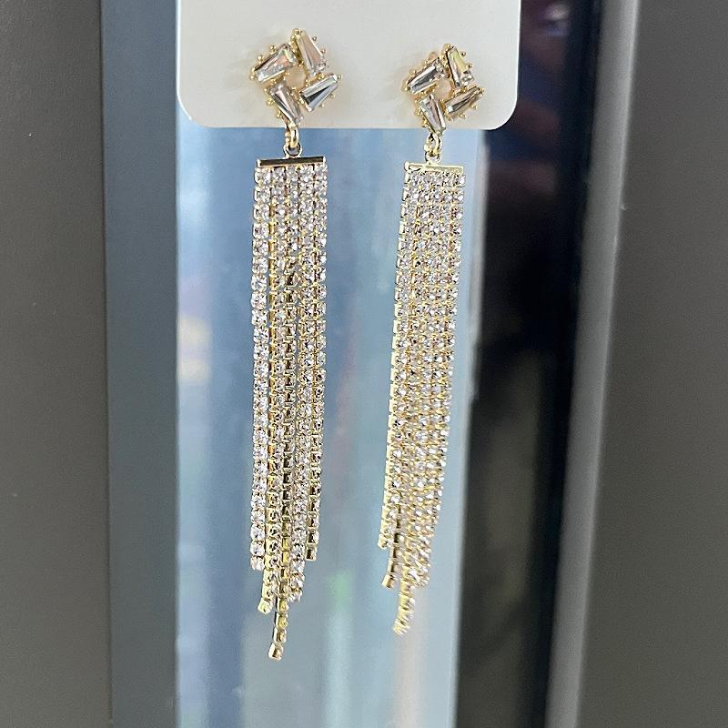 

Длинные серьги со стразами и бахромой. Женские серьги-гвоздики Ins Trendy Universal Temperament