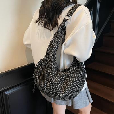 Dámská crossbody taška s velkou kapacitou plátěná plisovaná kostkovaná nylonová taška dojíždění taška přes rameno
