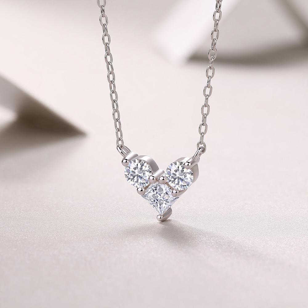 Sweetrain  Princess Cut Moissanite Necklace Sterling Sliver Chain Plated White Gold Heart Necklace for Women Jewelry