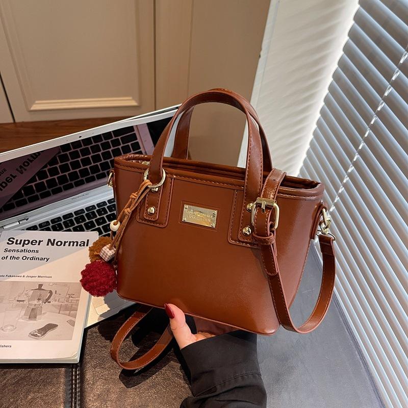 High-end Fashion Handbag Retro Bucket Bag Women's Autumn and Winter New Versatile Shoulder Bag Messenger Bag