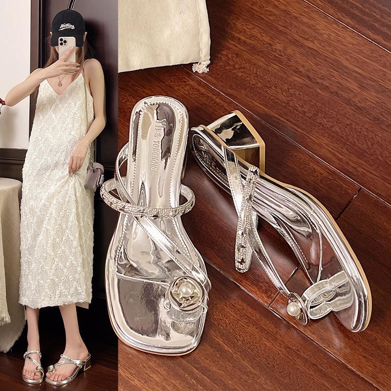 Summer new thick heel set toe cool slippers women's rhinestones and round temperament medium heel with skirt slippers