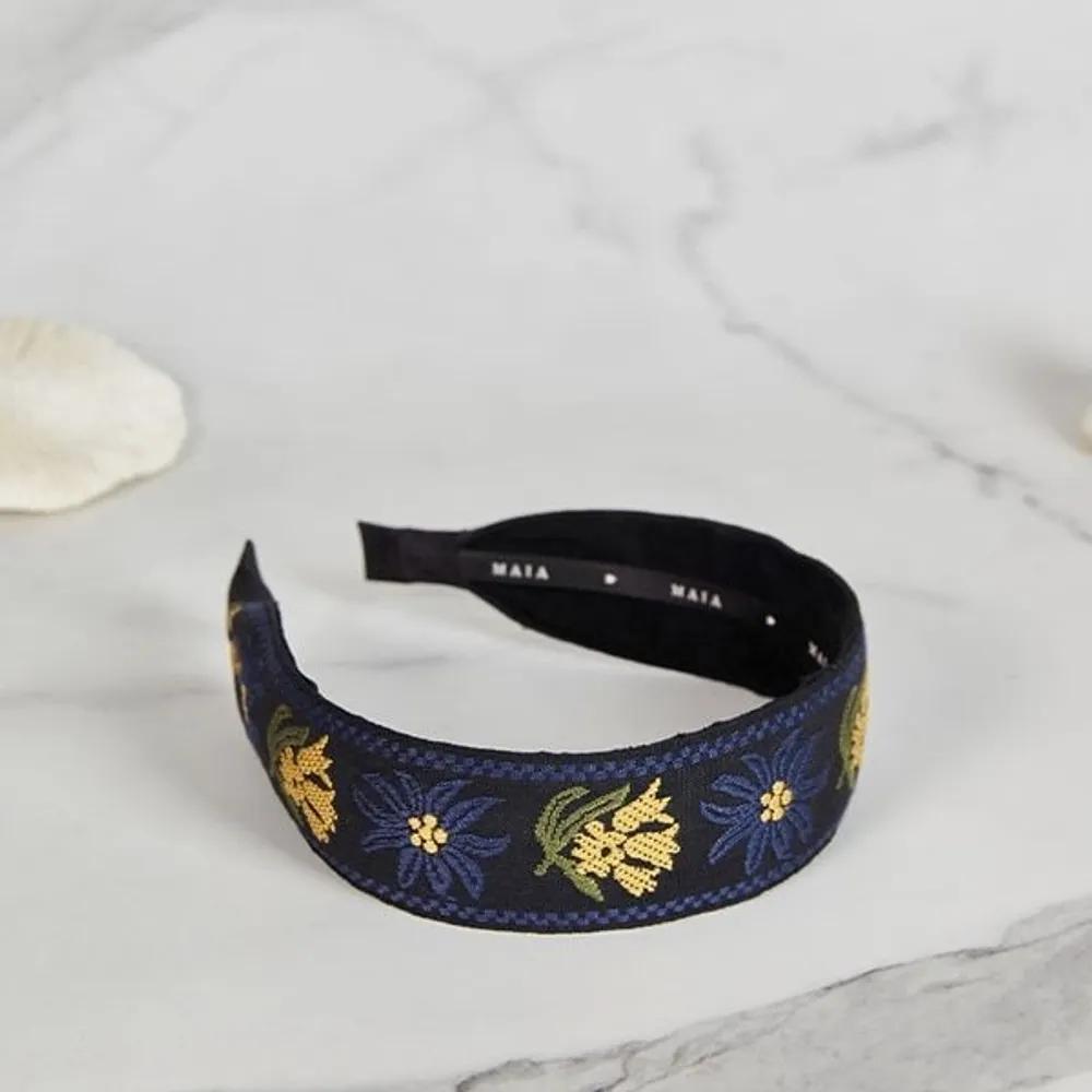 Lara Maia Flower Jacquard Hairband Plain Navy MAIAHB057 3306285