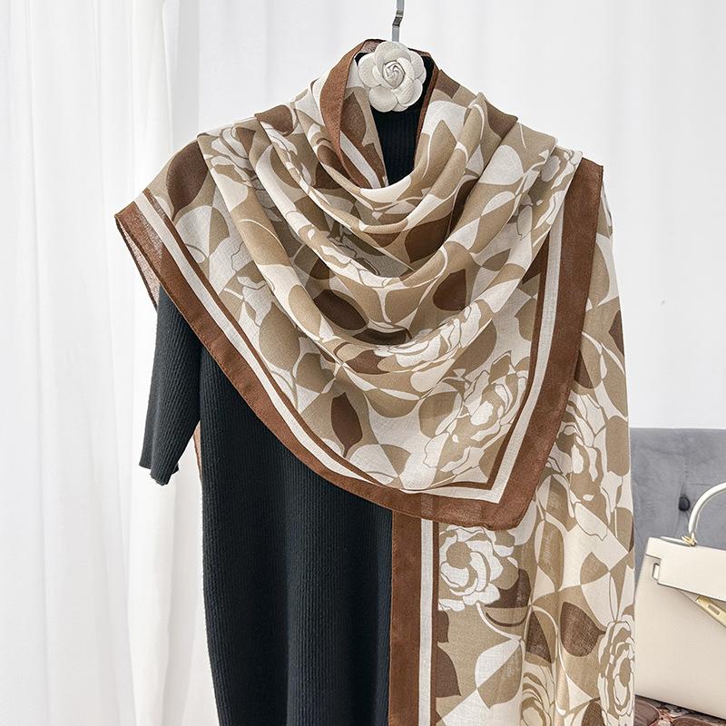 Summer thin cotton and linen scarf women's versatile temperament fashion silk scarf travel sunscreen scarf air-conditioned room shawl dual-purpose