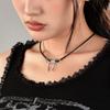Einfache Schleifenpullover-Kette, Einzigartige Persönlichkeit, Nischen-Halskette, Damen-Leichter Luxus Hochwertiges Gefühl Schlüsselbein-Kette Großhandel