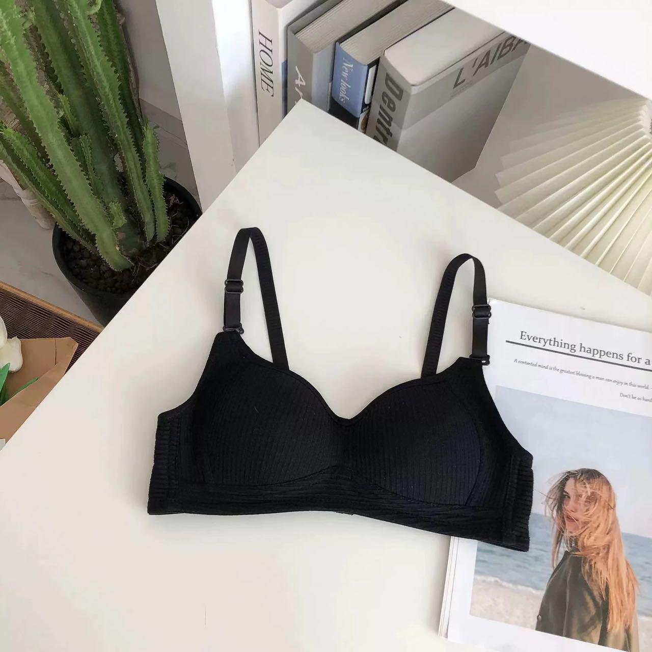 

Женский бесшовный комфортный бюстгальтер-жилет с боковой поддержкой для Юго-Восточной Азии: Вьетнам и Таиланд 34/75 чёрный