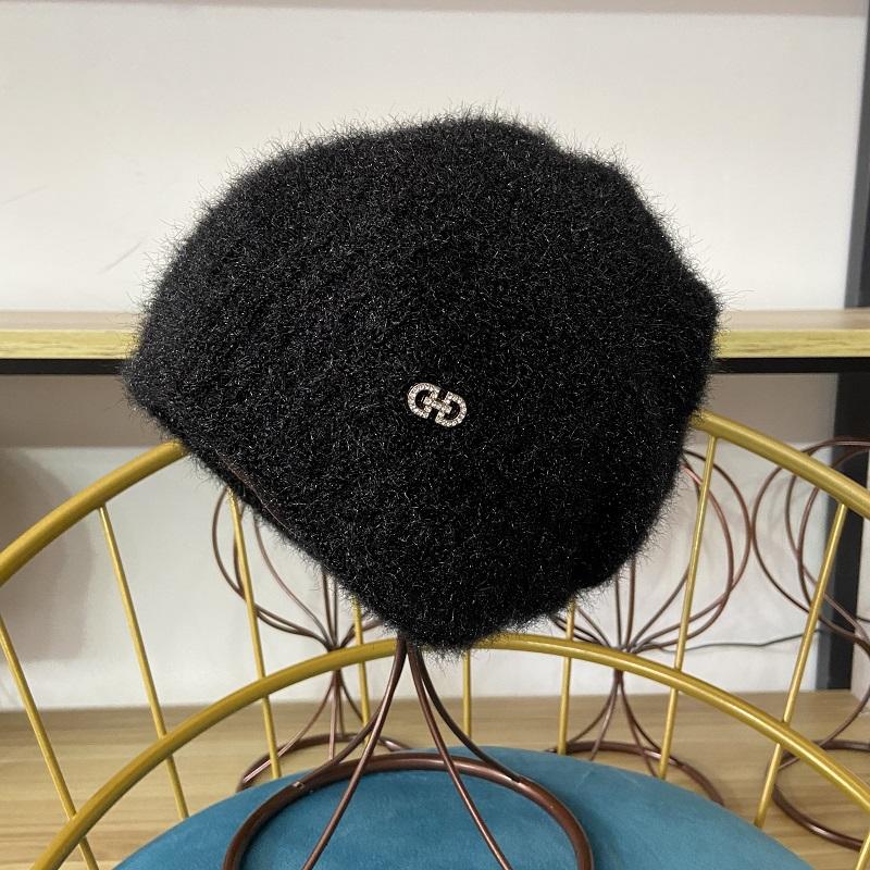 Korean version of fashion pearl headgear ear protection knitted heap hat winter handmade thickened warm mother wool hat women