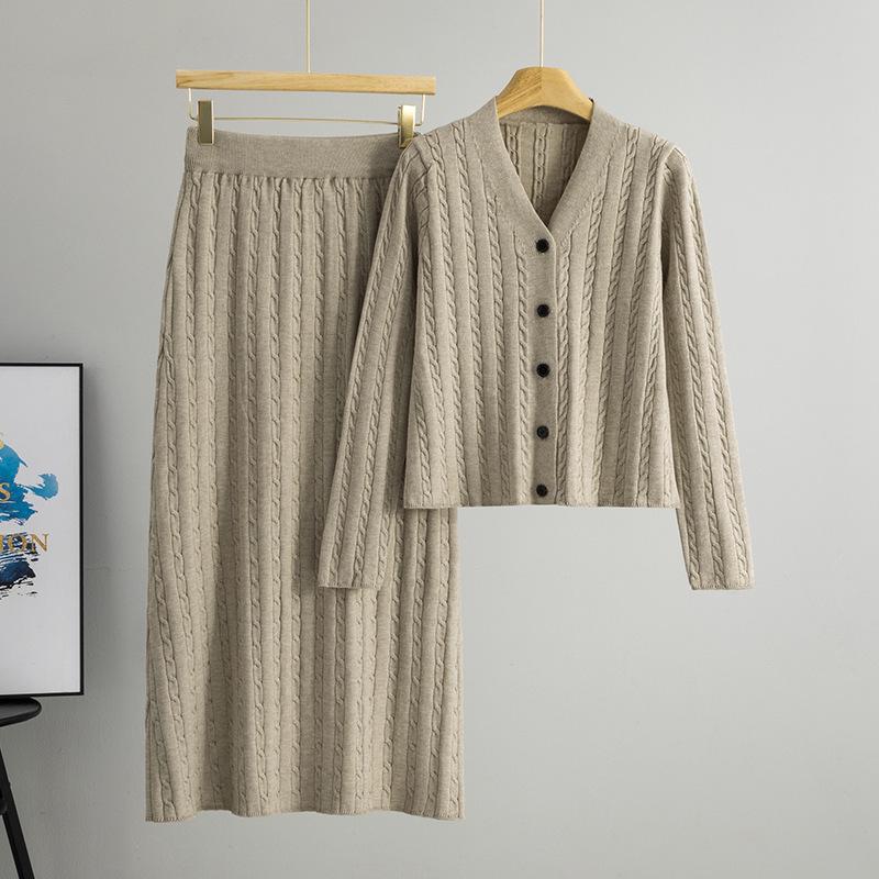 Women's Autumn/Winter Knit Cardigan & Skirt Set: Slim Fit, Hip-Hugging, Trendy Two-Piece.