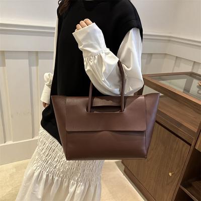 Neue trendige Nischenhandtasche mit großem Fassungsvermögen, Damentasche, Herbst, große Tasche, Retro-Pendler-Henkeltasche