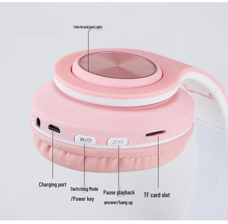 B39 Horse Head Over-Ear Wireless Bluetooth Foldable Luminous Headphones with Stereo and Card Slot.