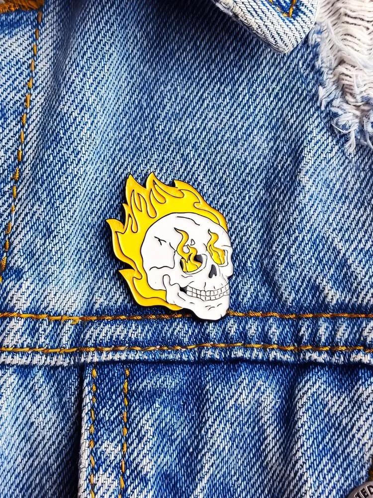 Cartoon Alloy Brooch