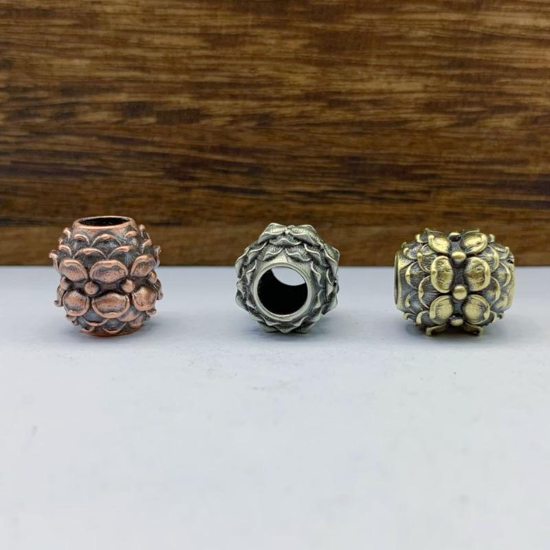 

Lotus Flower Shape Brass Knife Beads Outdoor EDC Umbrella Rope Pendants DIY Paracord Bracelets Accessories Lanyard Hangings фиолетовый