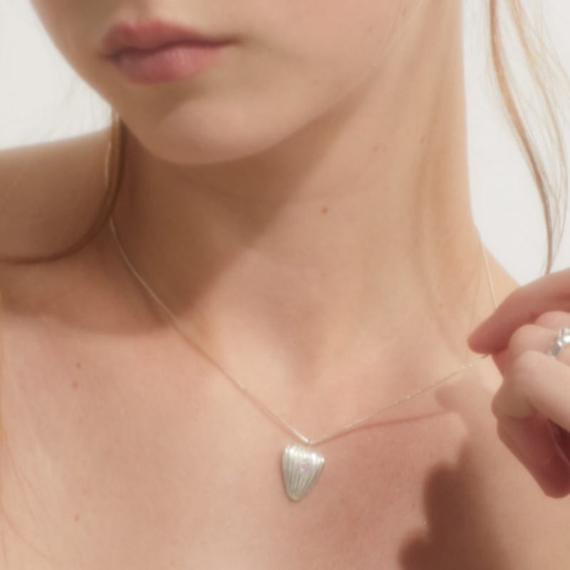 

BOLDIERE Heart leaf necklace_ N17 Silver