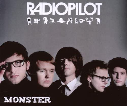 

CD RADIOPILOT - Monster 88697319022 Sony BMG Music 2008 EU Rock Used