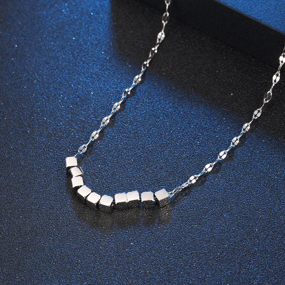 

Новое горячее ожерелье для девочек, ниша для девочек, легкая роскошная складная цепочка, ювелирные изделия из дикой титановой стали