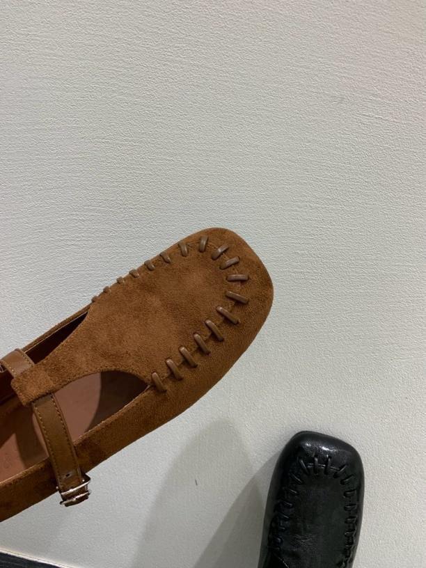 

Осень 2025 ретро квадратный носок мелкий вырез плоская подошва стиль старых денег одинарная обувь женский дизайн французский вечерний ветер туфли Мэри Джейн 39 коричневый