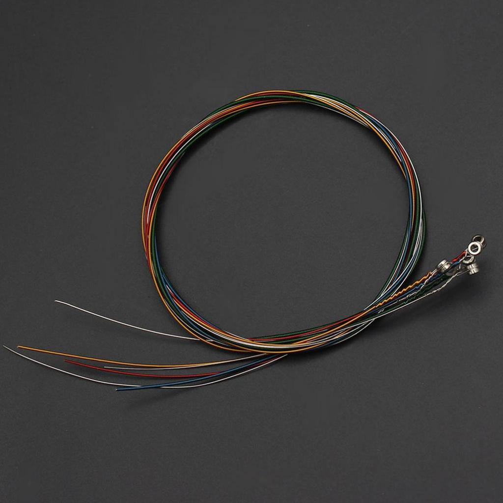 Struny pro akustickou kytaru potažené měděnou slitinou vinuté struny