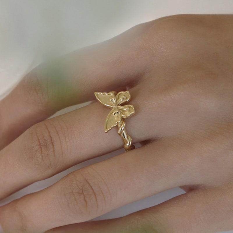 M.atur Like Butterfly Ring 01