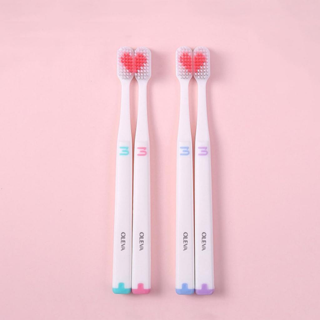 2 Stück - Liebespaar Feine Haarreinigungszahnbürste - Farbe Zufällig