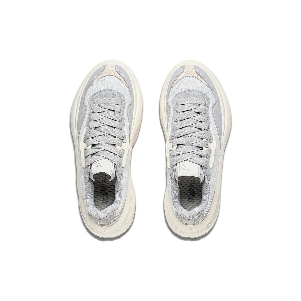 Li Ning Cloud Travel Ocra Shock Absorbing Non-Slip Wear-Resistant Low-Top Casual Shoes Unisex Casual Shoes Off-White AZGT087-2
