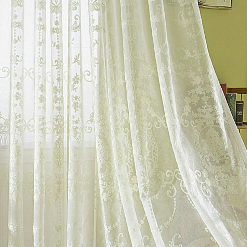 Tende vintage francesi in tulle ricamato, bianco, 61 x 183 cm