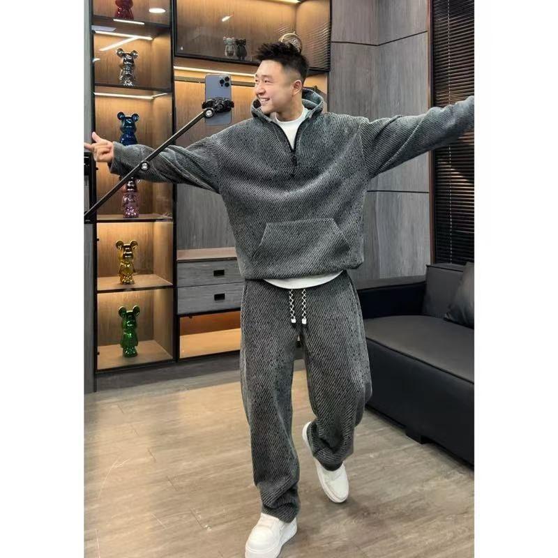 

Зимний мужской модный твиловый костюм, повседневный худи-свитер, универсальные спортивные прямые брюки, двухпредметный костюм с плюшевой подкладкой M темно серый