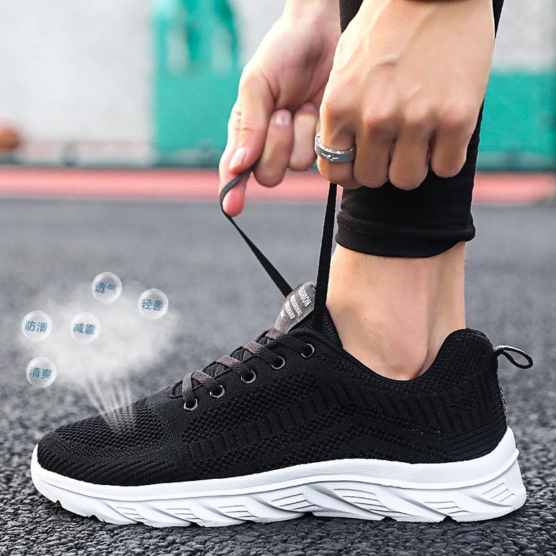 Running Shoes Summer Lightweight Running Shoes Non-slip Soft Sole Breathable Shock Absorption Leisure Sports