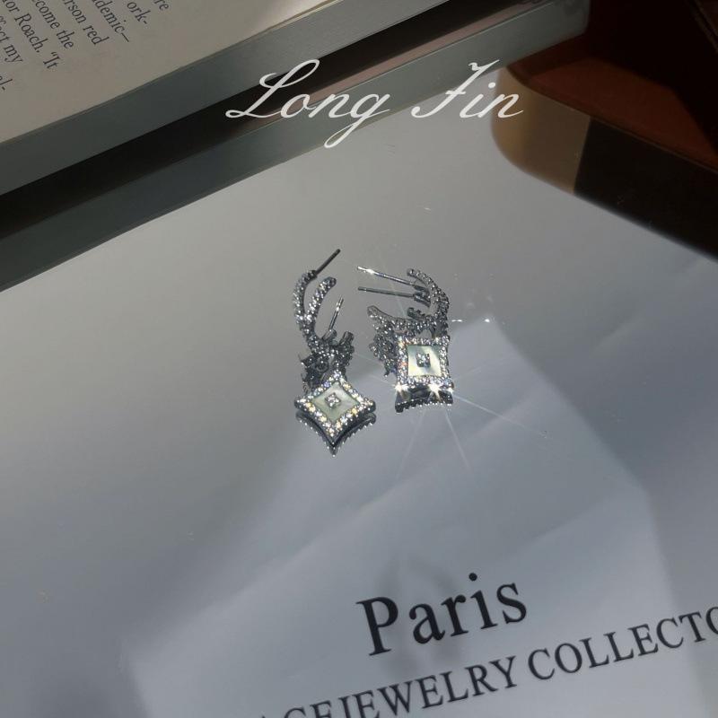 Shining Star Series Set Necklace Bracelet Earrings Fritillary Quadrangle Diamond High-End Jewelry Live Special For