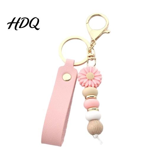 Flower Charm with Wood Beads Silicone Keychain Faux Leather Wristlet Car Key Aesthetic Ring Pendant Handbag Backpack Anti Oxidation Metal