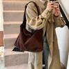 Large capacity tote bag, simple solid color leather velvet shoulder armpit bag 2025 autumn new retro women's bag