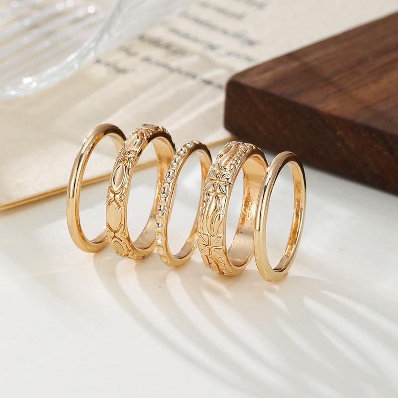 Vintage Gold Color Pattern Carved Stackable Ring Set Suitable for Daily Wear Festivals, Parties Jewelry Accessories Unisex