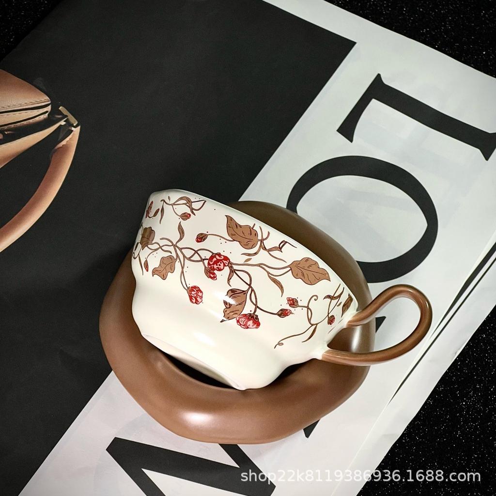 Freesia Ear Hanging Coffee Ceramic Cup Saucer Elegant Retro Afternoon Tea Cup Simple Fashion Light Luxury Mug