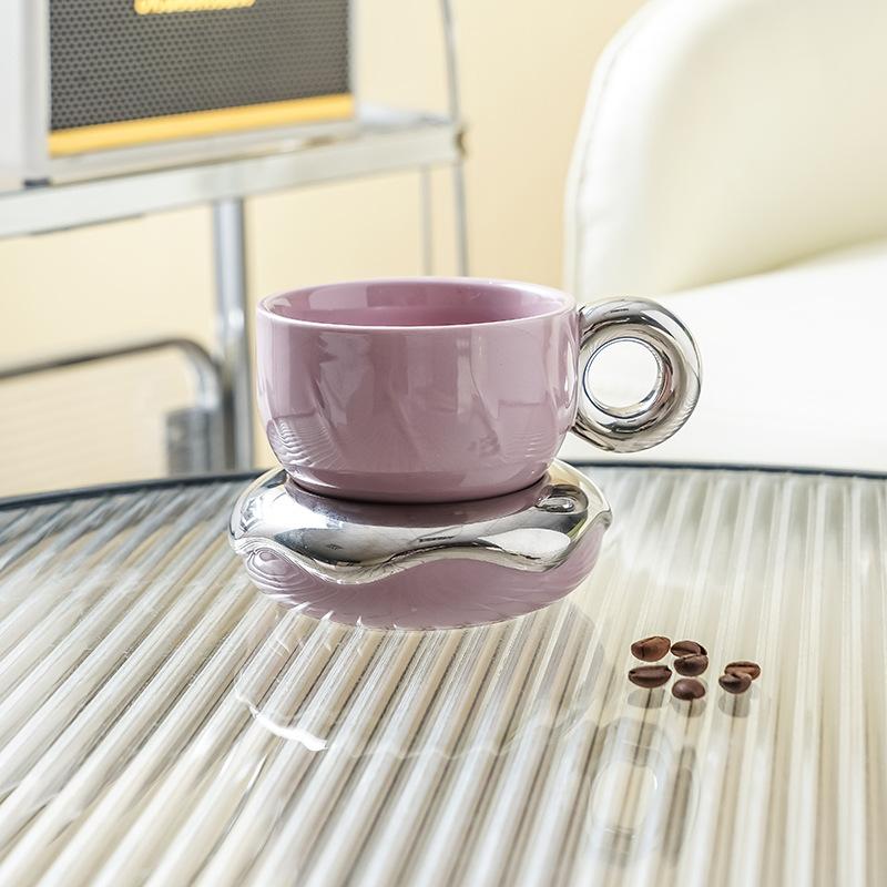 Керамическое креативное блюдце для кофейной чашки, премиальное, в стиле инс, с ложкой, кремовый ветер, чашка для завтрака с пончиком, высококачественный пищевой 230ml