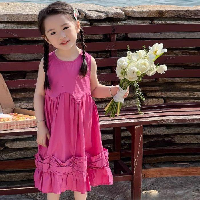 Girls Sleeveless Princess Dress With Curved Waist And Pleated Hem Stylish Children Vest Dress 120