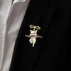 Green-eyed Cat Brooch Geometric Kitten Enamel Pin Lapel Pins Backpack Clothing Scarf Accessories Fashion Animal Jewelry Gift