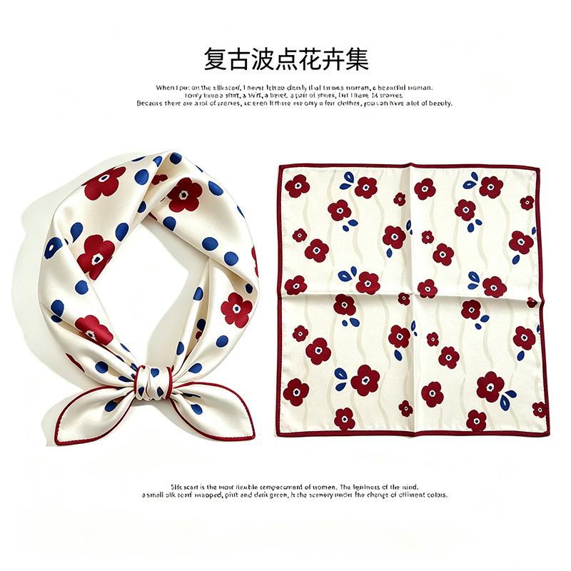 [111 mulberry silk] Korean version of classic cashew nut flower bag headscarf, small square scarf, shirt, suit, thin silk silk scarf