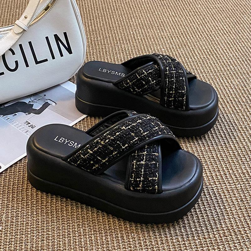 Crossed slippers women's outer wear summer new casual muffin platform beach sandals